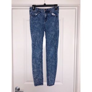 Acid Wash Low-rise Jeans!!